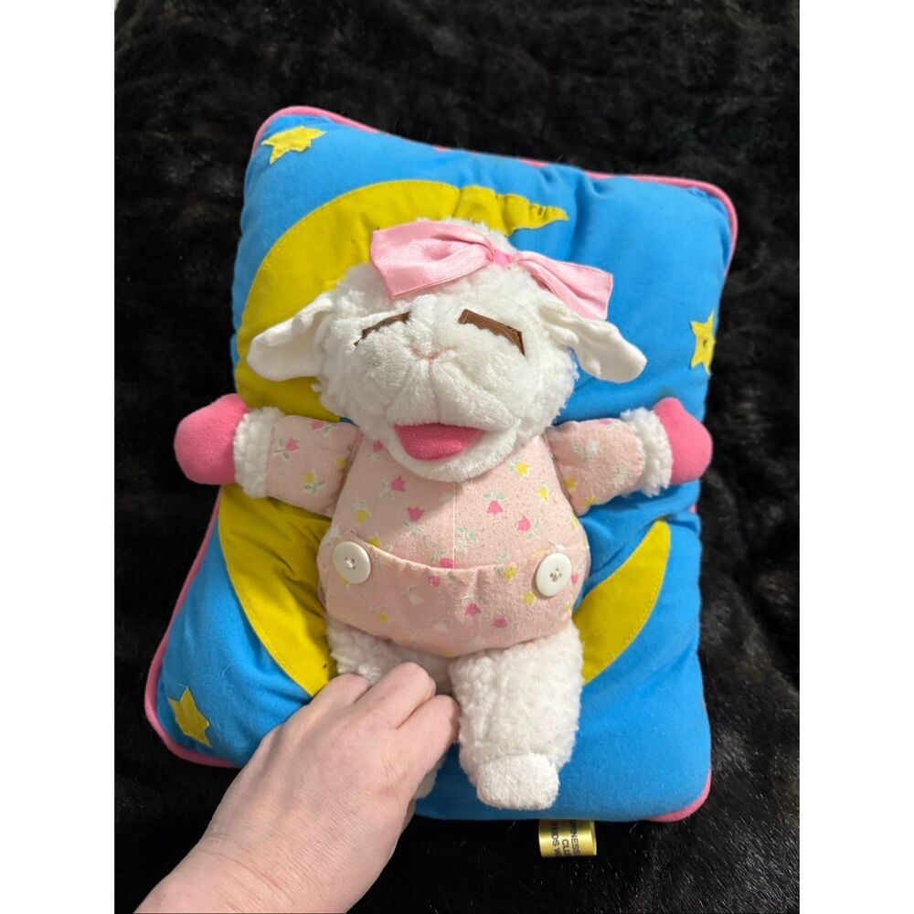 Lamb chop Shari Lewis Enterprises 1993  3d Pillow Baby Lamb Chop Plush -rare